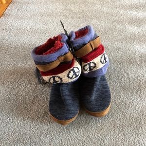 Shoes never worn before